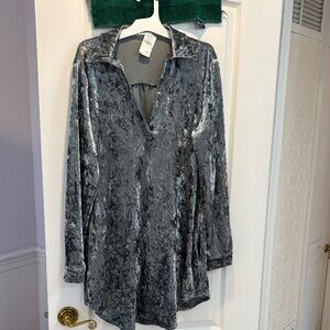 NWT Glamorous Gray Velvet Dress